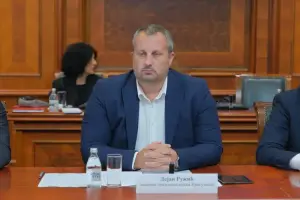 Заменик градоначелника Крагујевца, Дејан Ружић, није поднео оставку