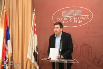 Одлука о такси возилу неповољна и за таксисте и за грађане