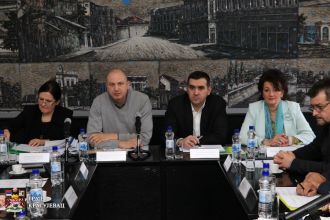 Комисија за истрагу последица НАТО бомбардовања заседала у Крагујевцу