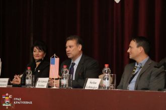 Састанак 18 локалних тимова у борби против трговине људима