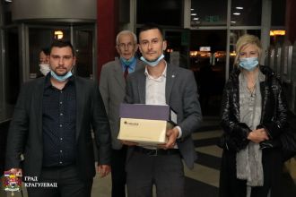 Руска странка предала изборну листу Градској изборној комисији