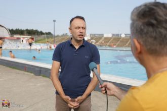 Набављен аутоматизовани робот за чишћење градских базена