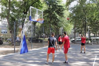 Предат на употребу Отворени терен за мале спортове у насељу Бубањ