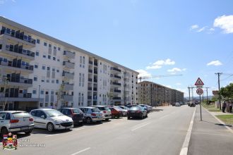 Градоначелник Дашић и министар Момировић уручују кључеве станова за припаднике снага безбедности