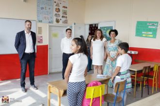 Градоначелник Никола Дашић обишао радове у школи Милоје Симовић у Драгобраћи