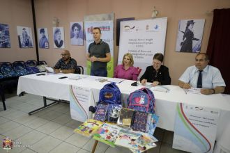 Седамдесеторо ромске деце добило школски прибор и опрему