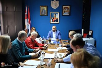 У буџету града Крагујевца за 2023. годину више новца за путну инфраструктуру, дечија игралишта, расвету, нови вртић...