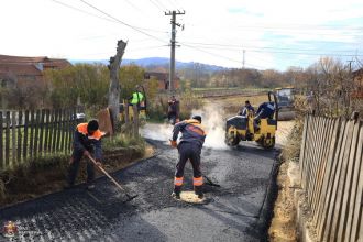 Асфалтиране још две улице у МЗ Ердеч