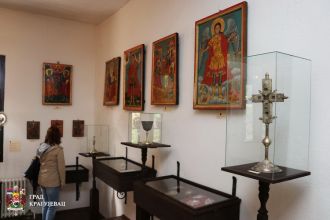 Из ризнице Старе крагујевачке цркве