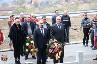 Одата почаст страдалим Црвеноармејцима у Крагујевцу